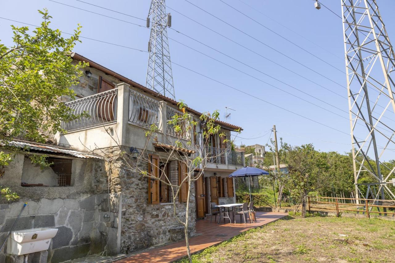 Cottage Casale Relax E Tranquillita Gioiosa Marea Exterior foto